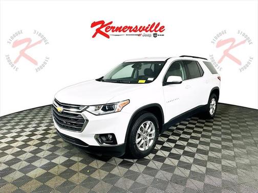 2021 Chevrolet Traverse LT Cloth