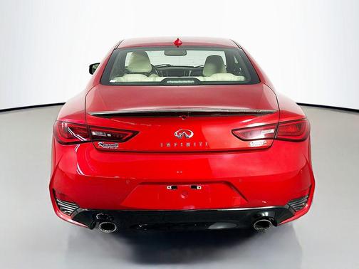 Dynamic Sunstone Red 2017 INFINITI Q60 3.0t Red Sport 400