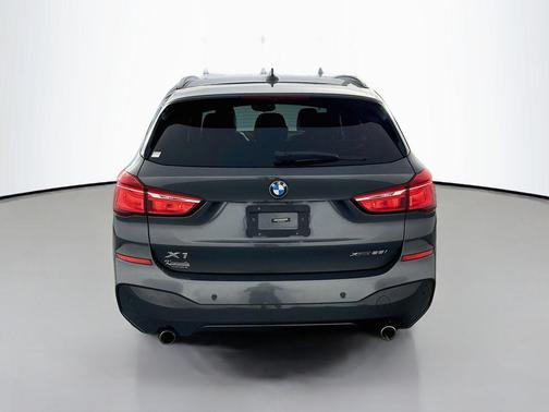 Mineral Grey Metallic 2019 BMW X1 xDrive28i
