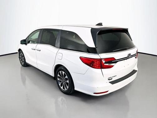 Platinum White Pearl 2022 Honda Odyssey EX-L