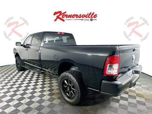 2022 RAM 2500 Tradesman Crew Cab 4x4 8' Box
