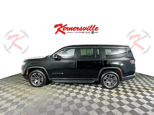 2022 Jeep Wagoneer Series III 4x2