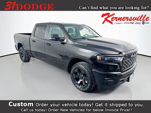 Diamond Black Crystal Pearlcoat 2026 RAM 1500 Big Horn/Lone Star