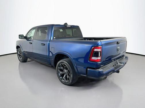 Patriot Blue Pearlcoat 2023 RAM 1500 Limited