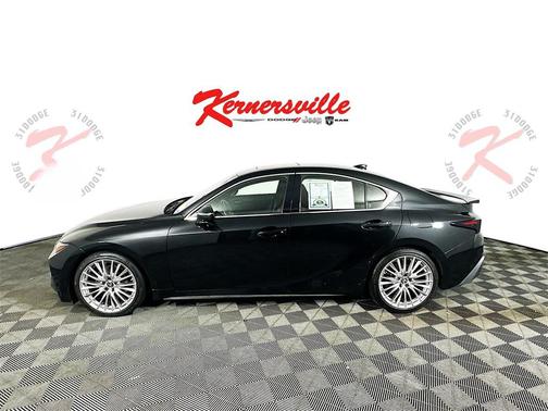 2022 Lexus IS 300 Base