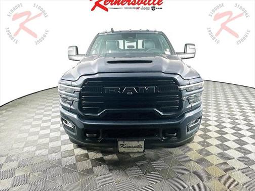 2025 RAM 2500 Laramie Crew Cab 4x4 8' Box