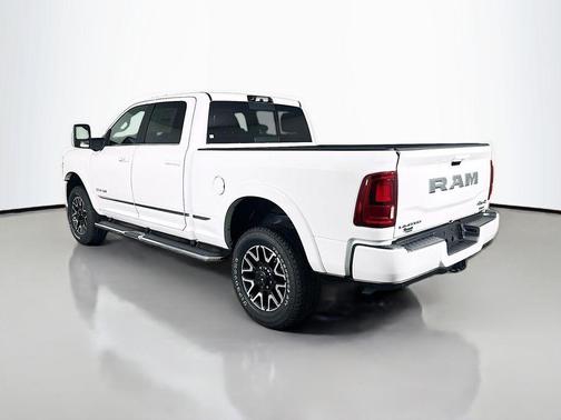 Bright White Clearcoat 2026 RAM 2500 Limited Crew Cab 4x4 6'4' Box