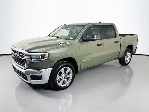 Canyon Lake 2026 RAM 1500 Big Horn/Lone Star