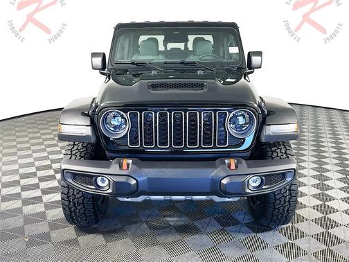 2026 Jeep Gladiator Mojave 4x4