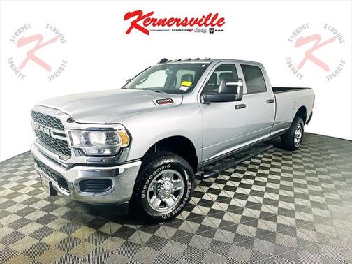 2024 RAM 2500 Tradesman Crew Cab 4x4 8' Box