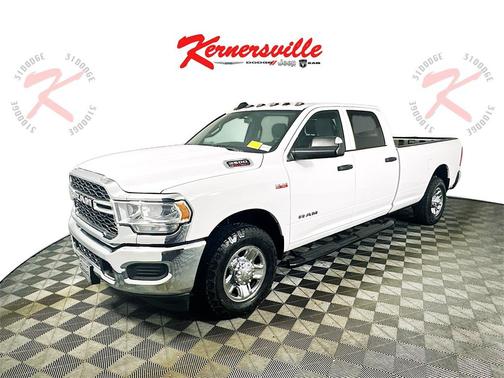 2022 RAM 2500 Tradesman Crew Cab 4x2 8' Box