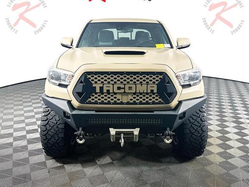 2020 Toyota Tacoma TRD Sport