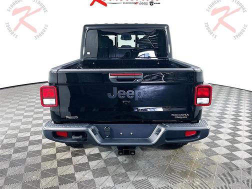 2026 Jeep Gladiator Sahara 4x4