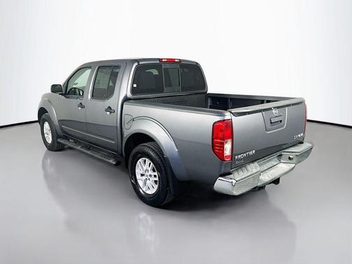 Gun Metallic 2021 Nissan Frontier SV