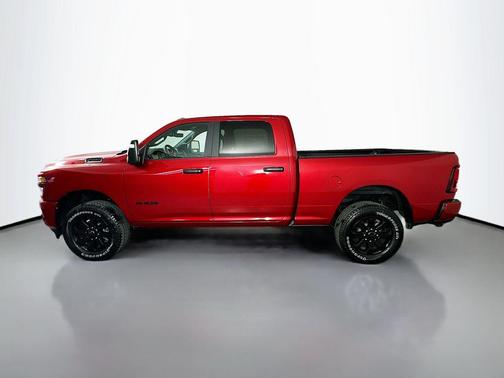 Molten Red Pearlcoat 2026 RAM 2500 Big Horn Crew Cab 4x4 6'4' Box