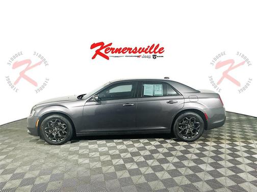 2019 Chrysler 300 S