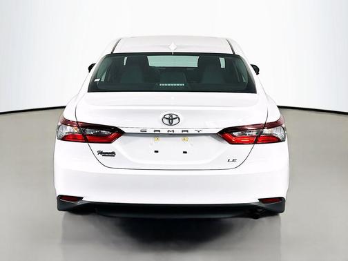Ice Cap 2024 Toyota Camry LE