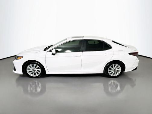Ice Cap 2024 Toyota Camry LE
