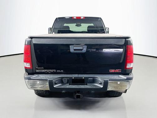 Onyx Black 2009 GMC Sierra 2500 SLE Crew Cab
