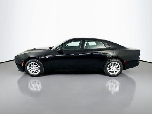 Diamond Black Crystal Pearlcoat 2026 Dodge Charger R/T