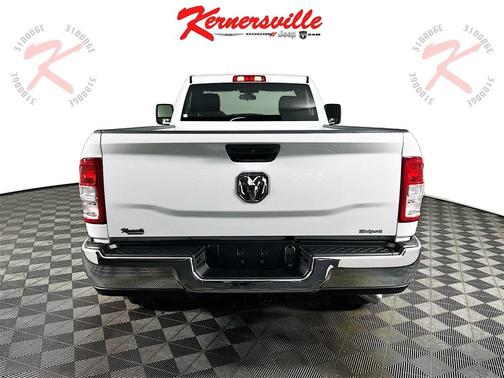 2024 RAM 3500 Tradesman Regular Cab 4x2 8' Box