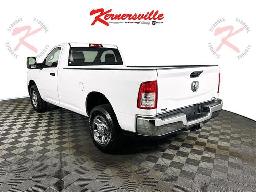 2024 RAM 3500 Tradesman Regular Cab 4x2 8' Box