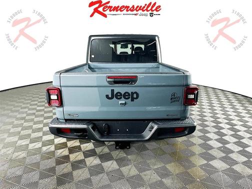 2025 Jeep Gladiator Willys