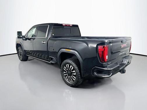 Ebony Twilight Metallic 2022 GMC Sierra 2500 Denali