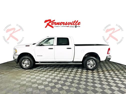 2022 RAM 2500 Tradesman Crew Cab 4x4 6'4' Box