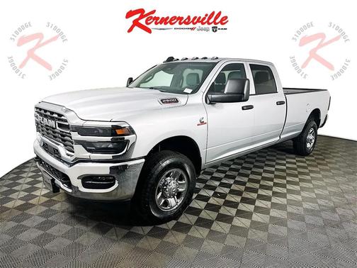 2026 RAM 2500 Tradesman Crew Cab 4x4 8' Box