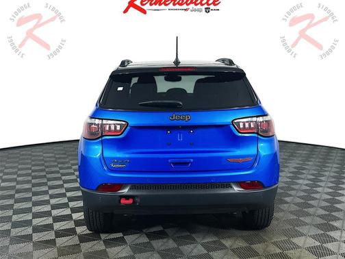 2023 Jeep Compass Trailhawk