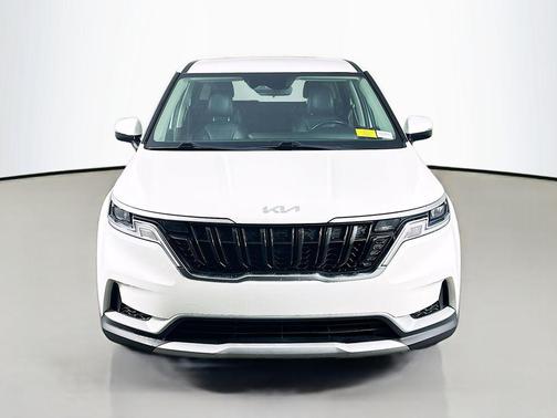 2022 Kia Carnival LXS