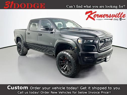 Diamond Black Crystal Pearlcoat 2026 RAM 1500 Big Horn/Lone Star