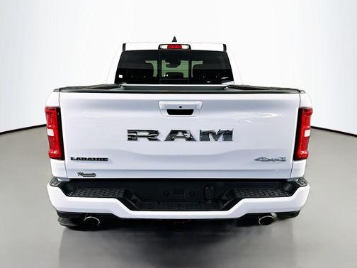 Bright White Clearcoat 2026 RAM 1500 Laramie