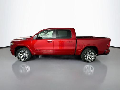 Molten Red Pearlcoat 2026 RAM 1500 Big Horn/Lone Star