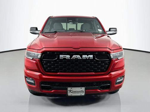 Molten Red Pearlcoat 2026 RAM 1500 Big Horn/Lone Star