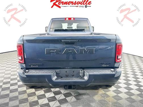 2026 RAM 3500 Big Horn Crew Cab 4x4 8' Box