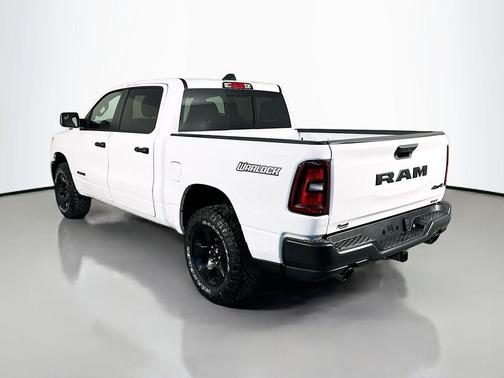 Bright White Clearcoat 2026 RAM 1500 Warlock Crew Cab 4x4 5'7' Box