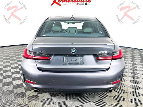 2021 BMW 330 xDrive