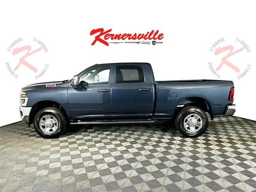 2025 RAM 2500 Tradesman Crew Cab 4x4 6'4' Box