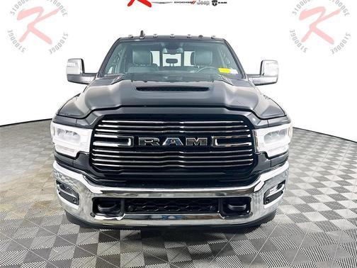 2024 RAM 3500 Laramie Crew Cab 4x4 6'4' Box