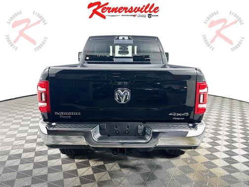 2024 RAM 3500 Laramie Crew Cab 4x4 6'4' Box