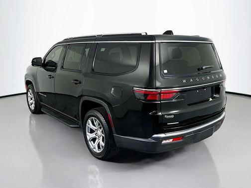 Diamond Black Crystal Pearlcoat 2022 Jeep Wagoneer Series II 4x4