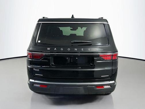 Diamond Black Crystal Pearlcoat 2022 Jeep Wagoneer Series II 4x4