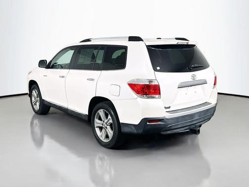 Blizzard Pearl 2013 Toyota Highlander Limited