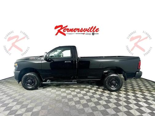 2025 RAM 2500 Tradesman Regular Cab 4x4 8' Box