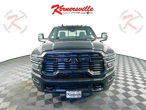 2025 RAM 2500 Tradesman Regular Cab 4x4 8' Box