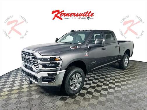 2025 RAM 2500 Big Horn Crew Cab 4x4 6'4' Box