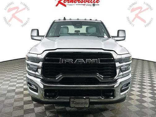 2026 RAM 3500 Tradesman Crew Cab 4x2 8' Box