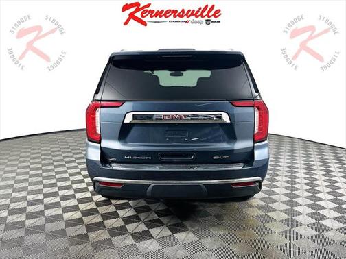2021 GMC Yukon SLT